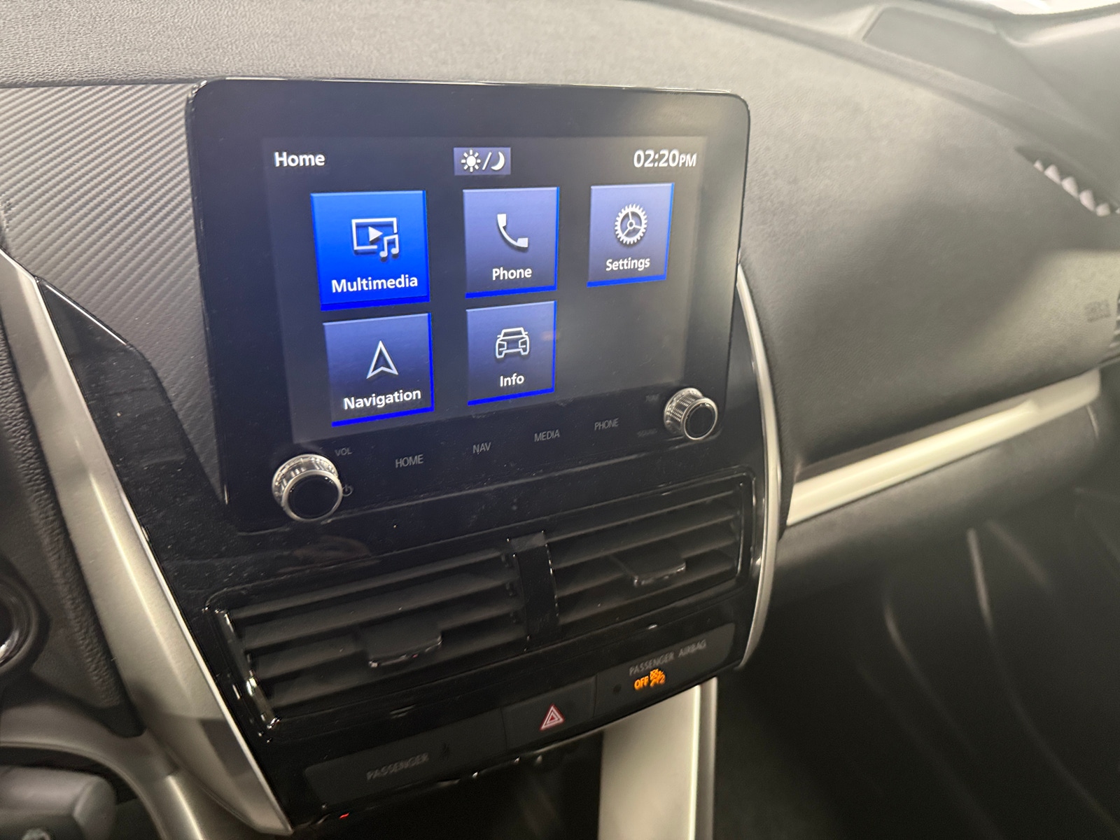 Thumbnail: 2022 Mitsubishi Eclipse Cross - 3