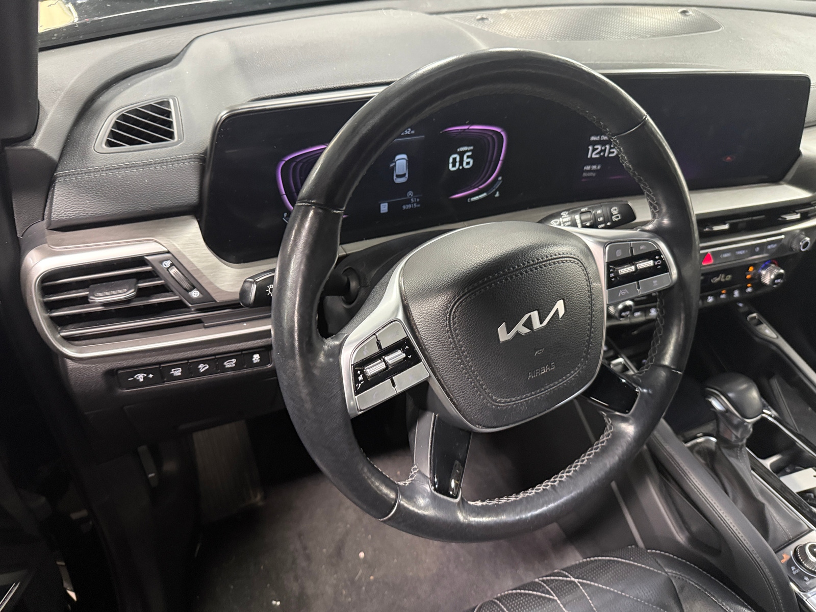 Thumbnail: 2023 Kia Telluride - 4