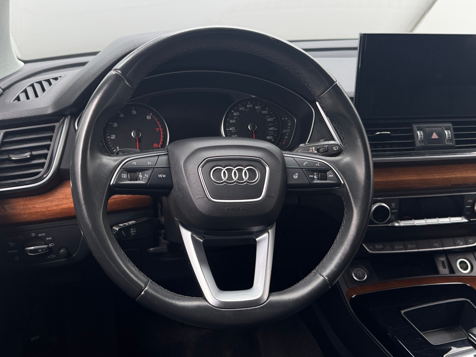 Thumbnail: 2022 Audi Q5 - 4