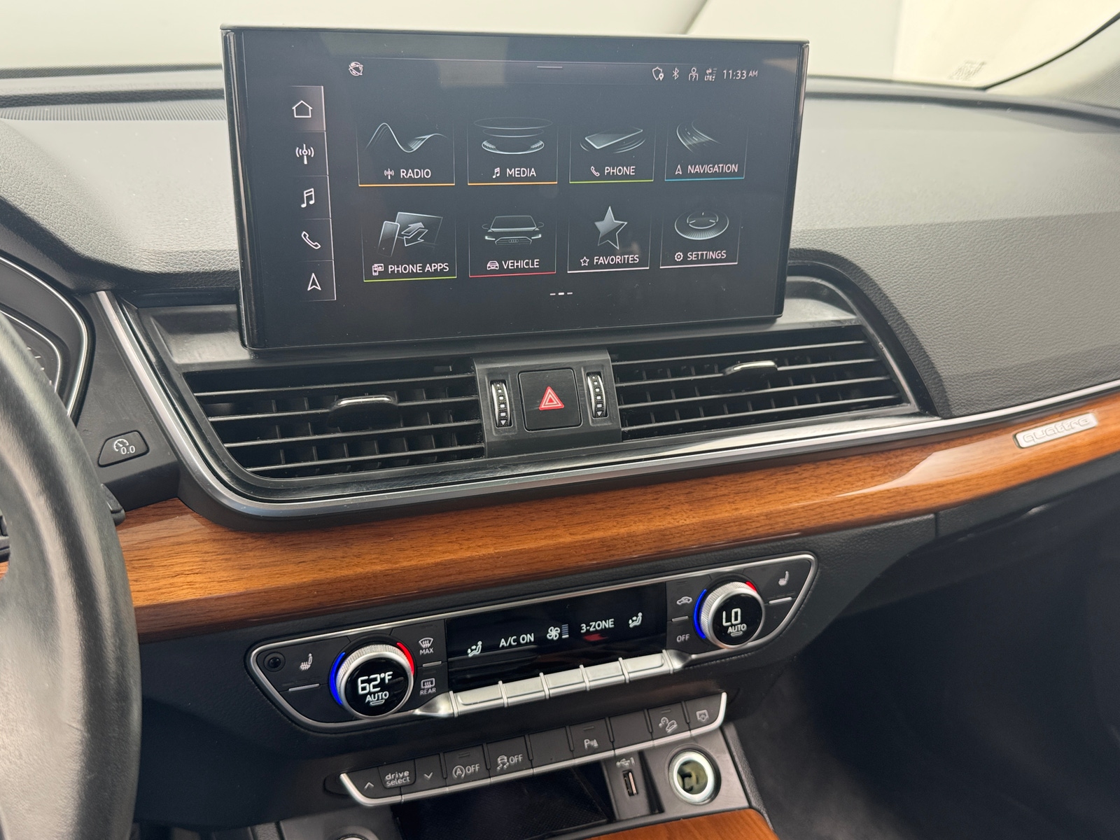 Thumbnail: 2022 Audi Q5 - 3