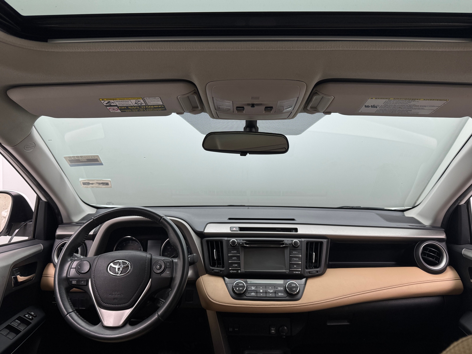 Thumbnail: 2016 Toyota RAV4 - 3