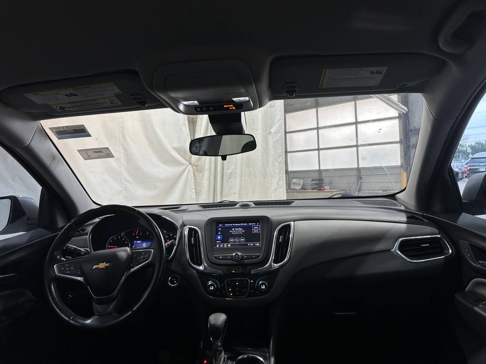 Thumbnail: 2022 Chevrolet Equinox - 3