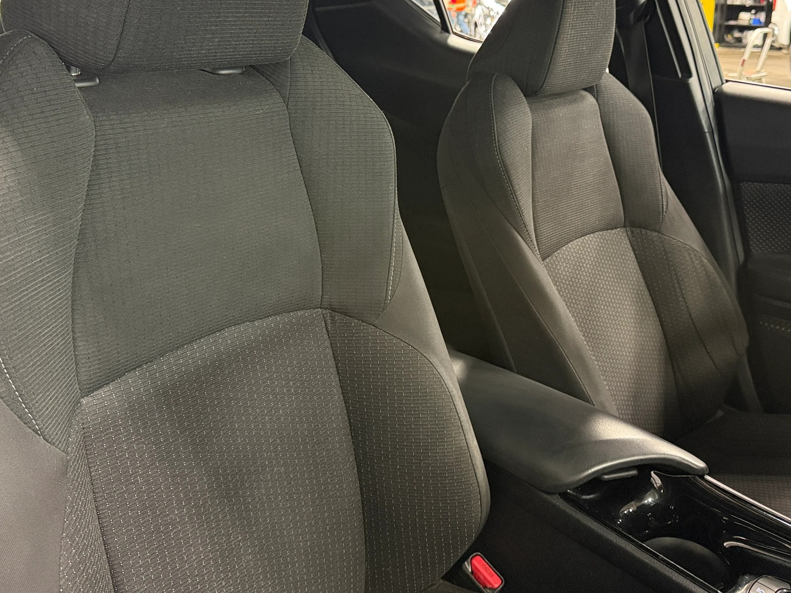 Thumbnail: 2019 Toyota C-HR - 2