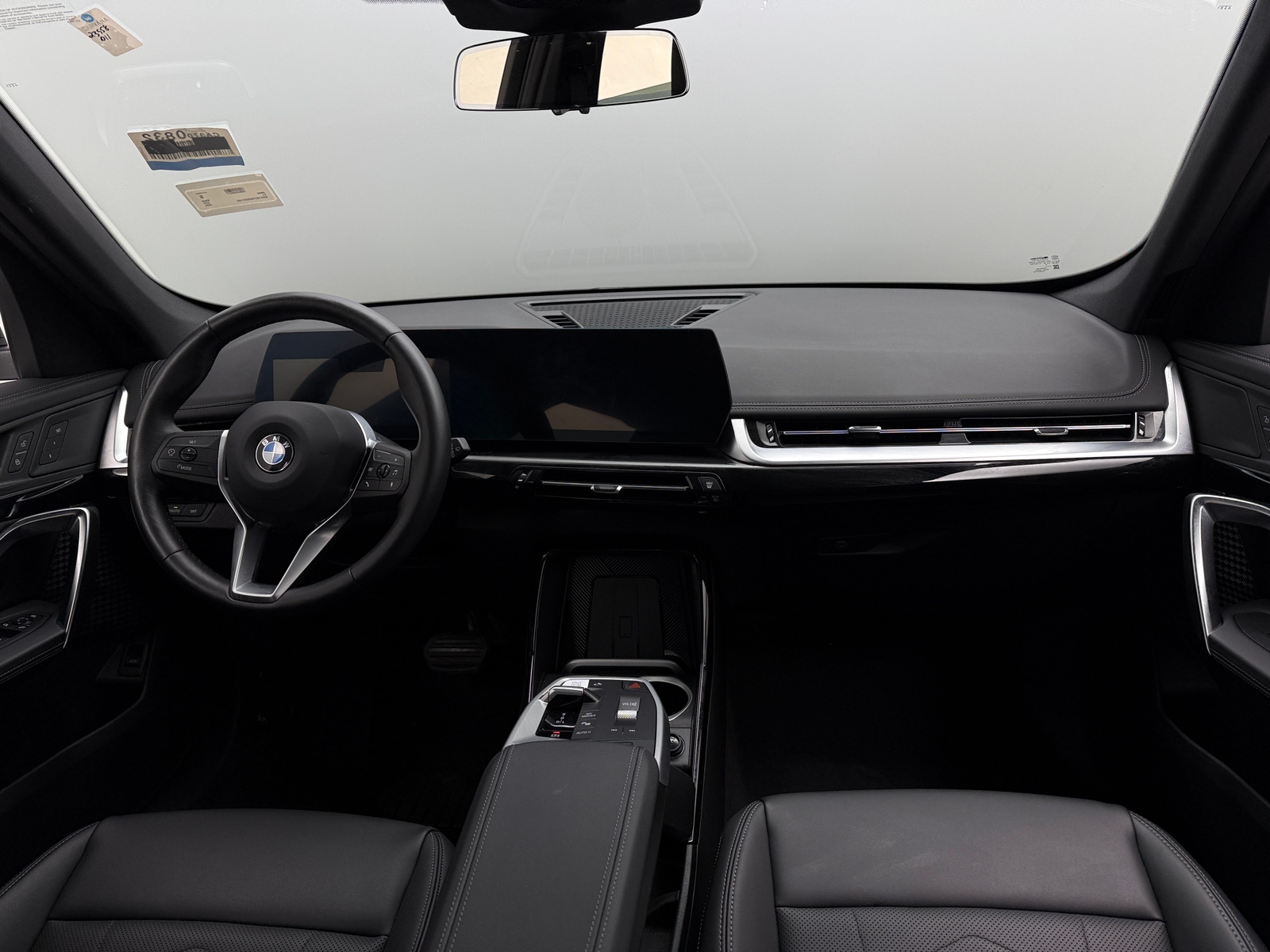 Thumbnail: 2025 BMW X1 - 2