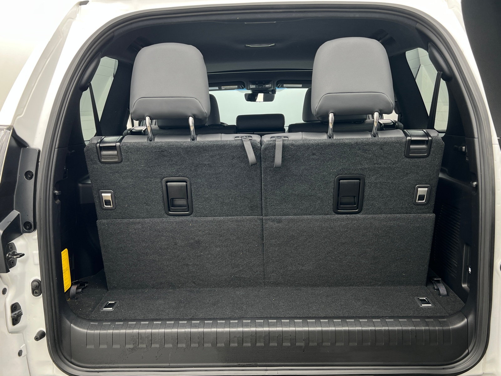 Thumbnail: 2023 Lexus GX - 6