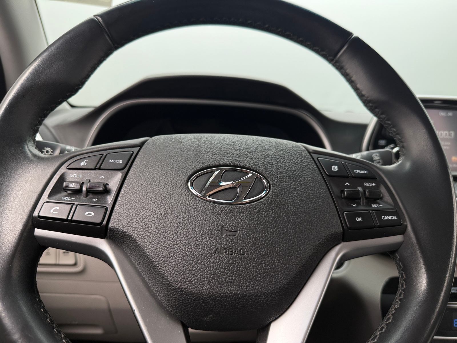 Thumbnail: 2020 Hyundai Tucson - 5