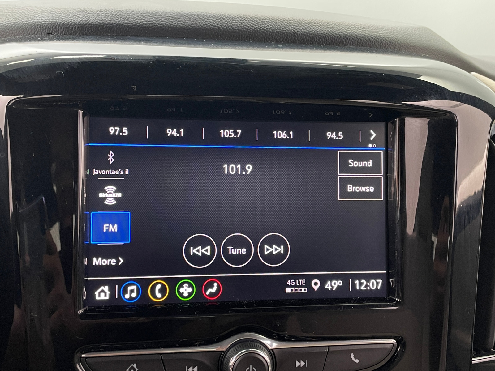 Thumbnail: 2023 Chevrolet Traverse - 4