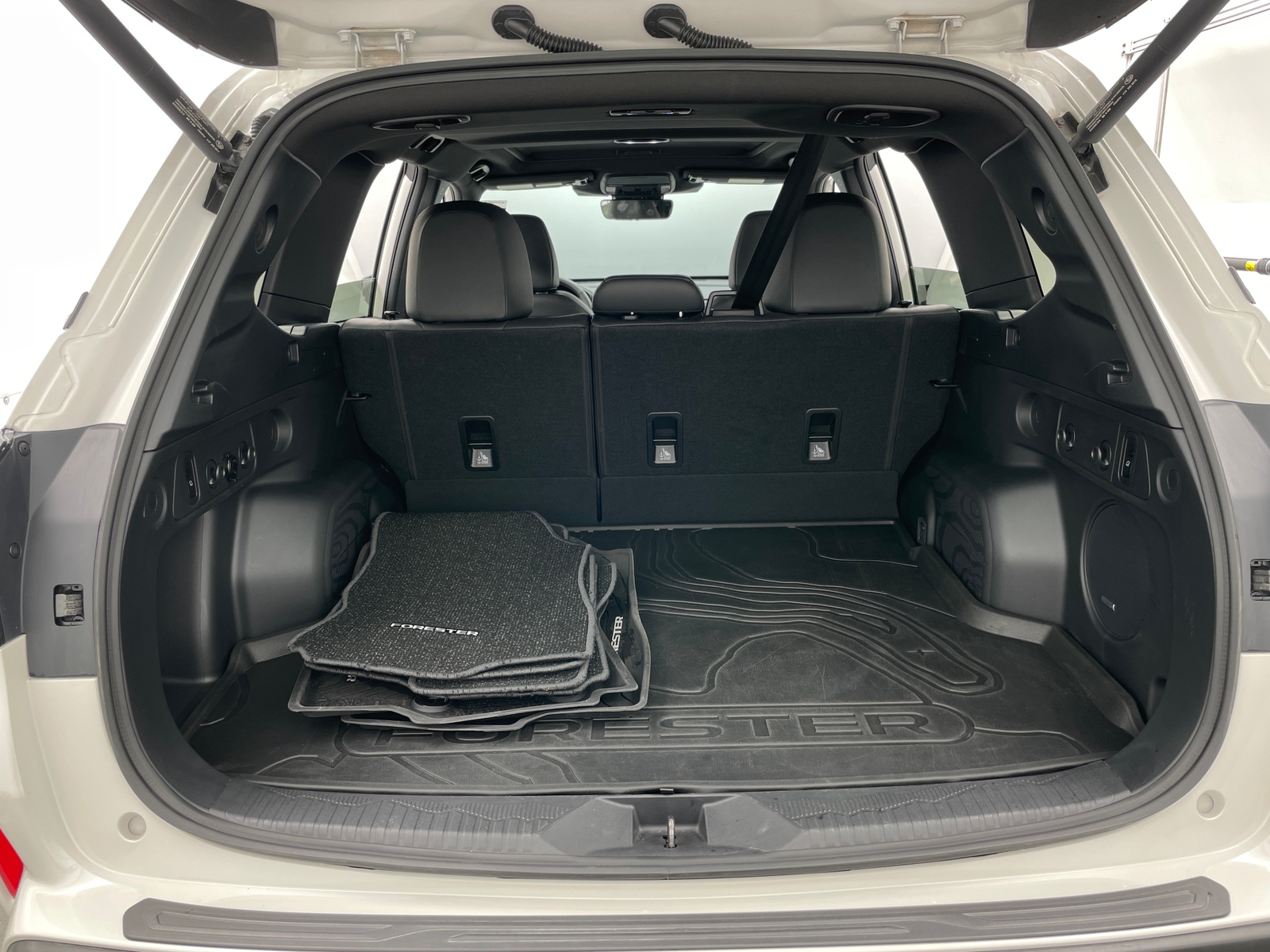 Thumbnail: 2025 Subaru Forester - 6