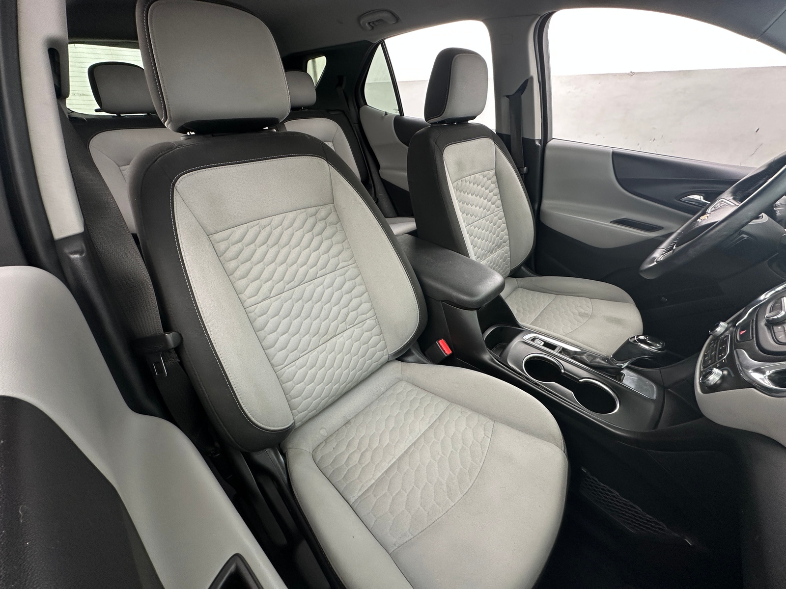 Thumbnail: 2018 Chevrolet Equinox - 2