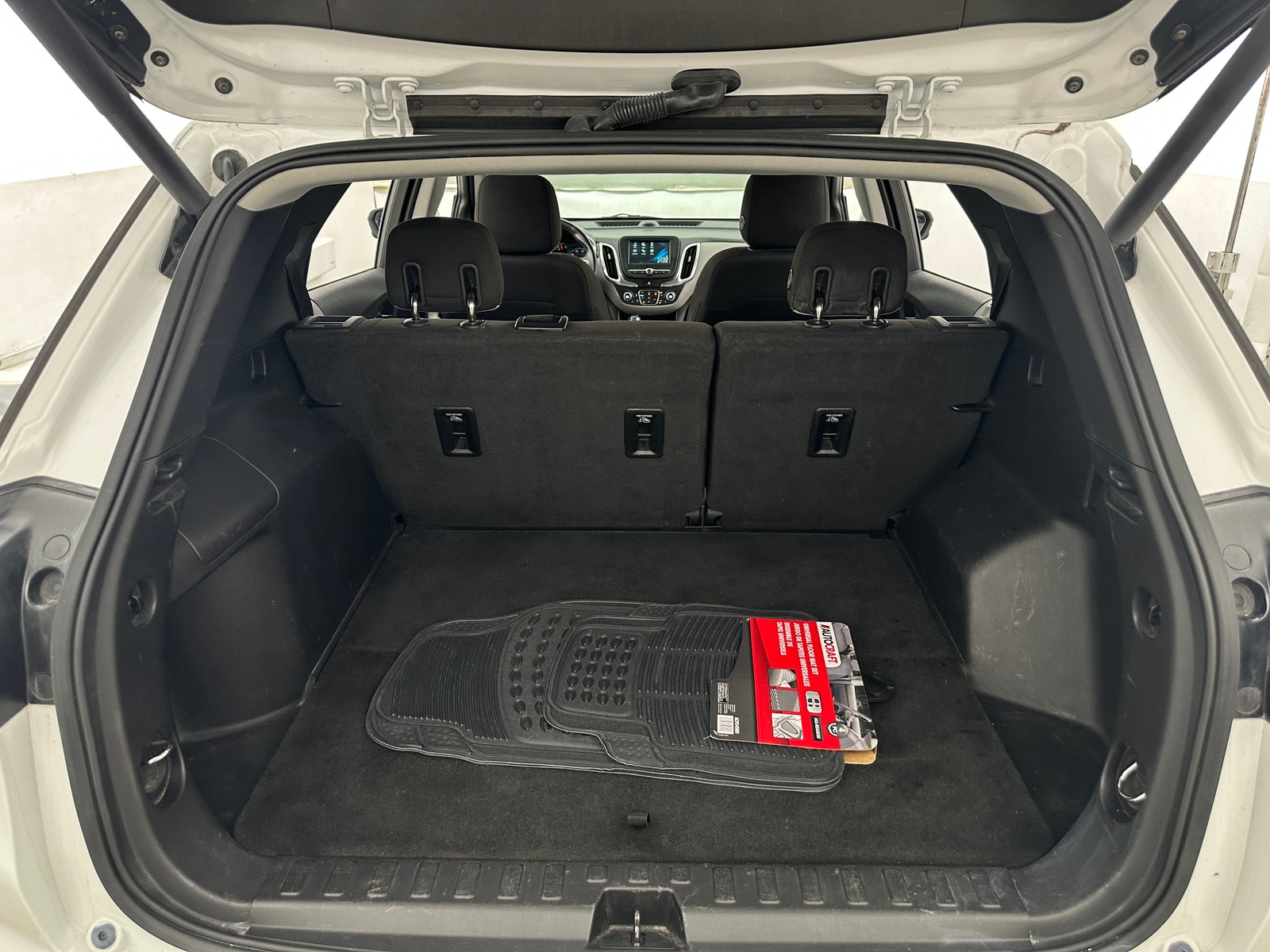 Thumbnail: 2018 Chevrolet Equinox - 7