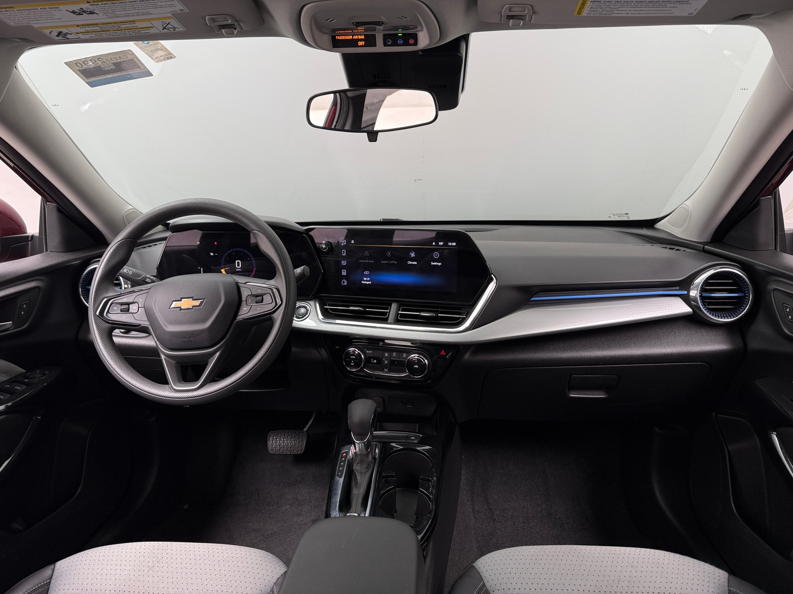 Thumbnail: 2025 Chevrolet Trax - 3