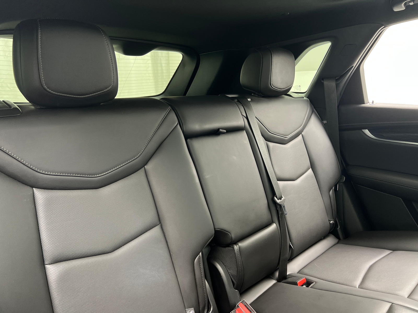 Thumbnail: 2022 Cadillac XT5 - 5