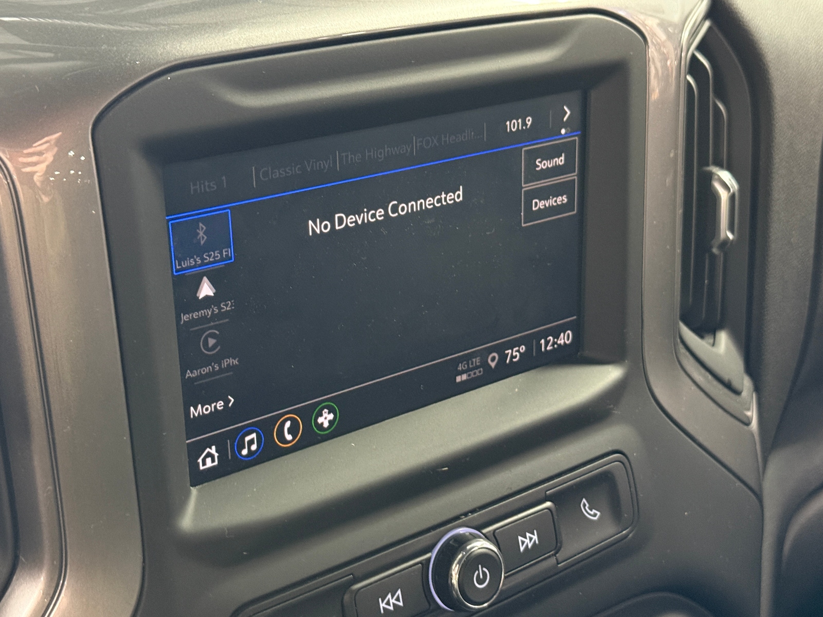 Thumbnail: 2024 Chevrolet Silverado 2500 - 4