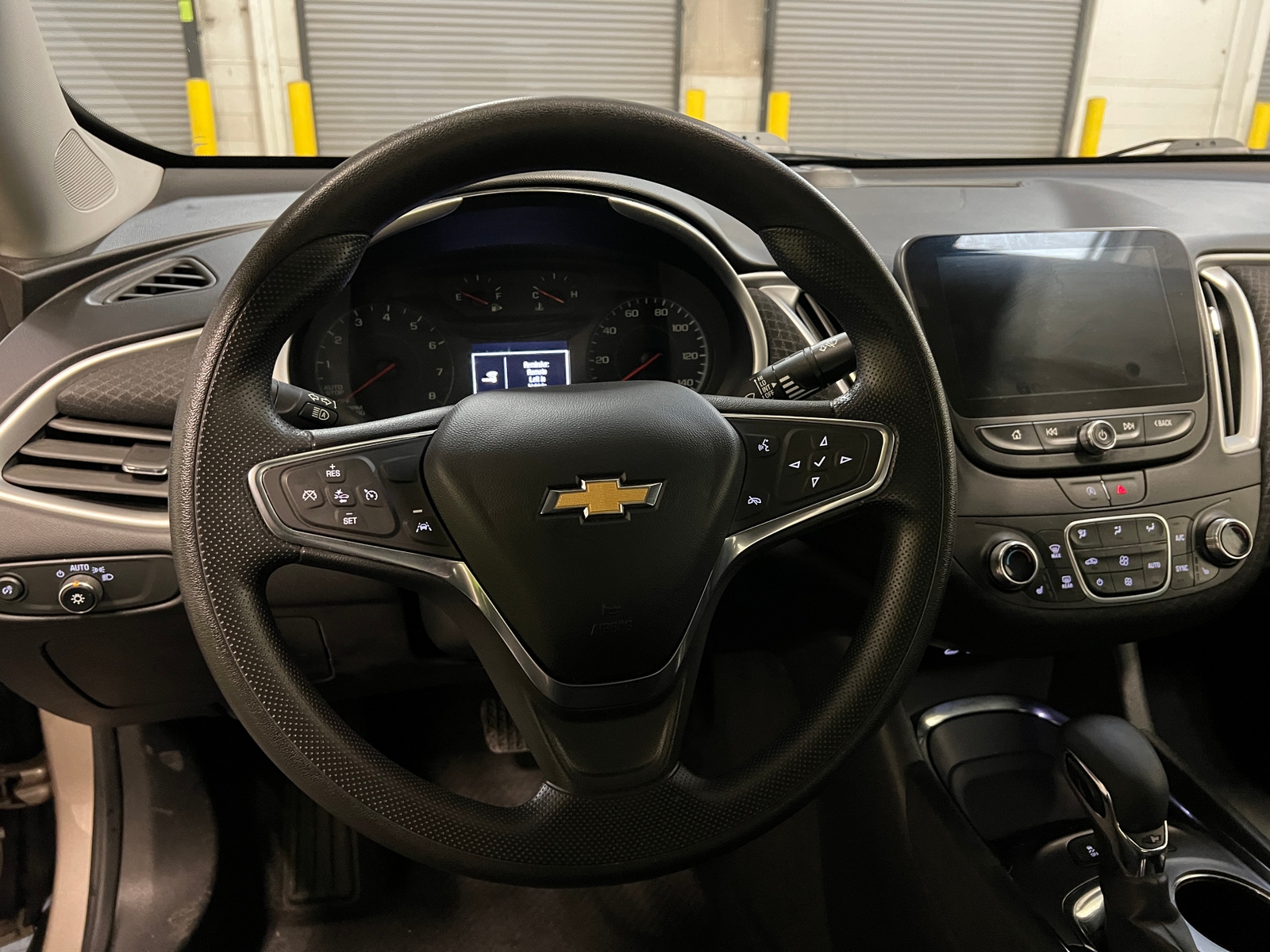 Thumbnail: 2024 Chevrolet Malibu - 5