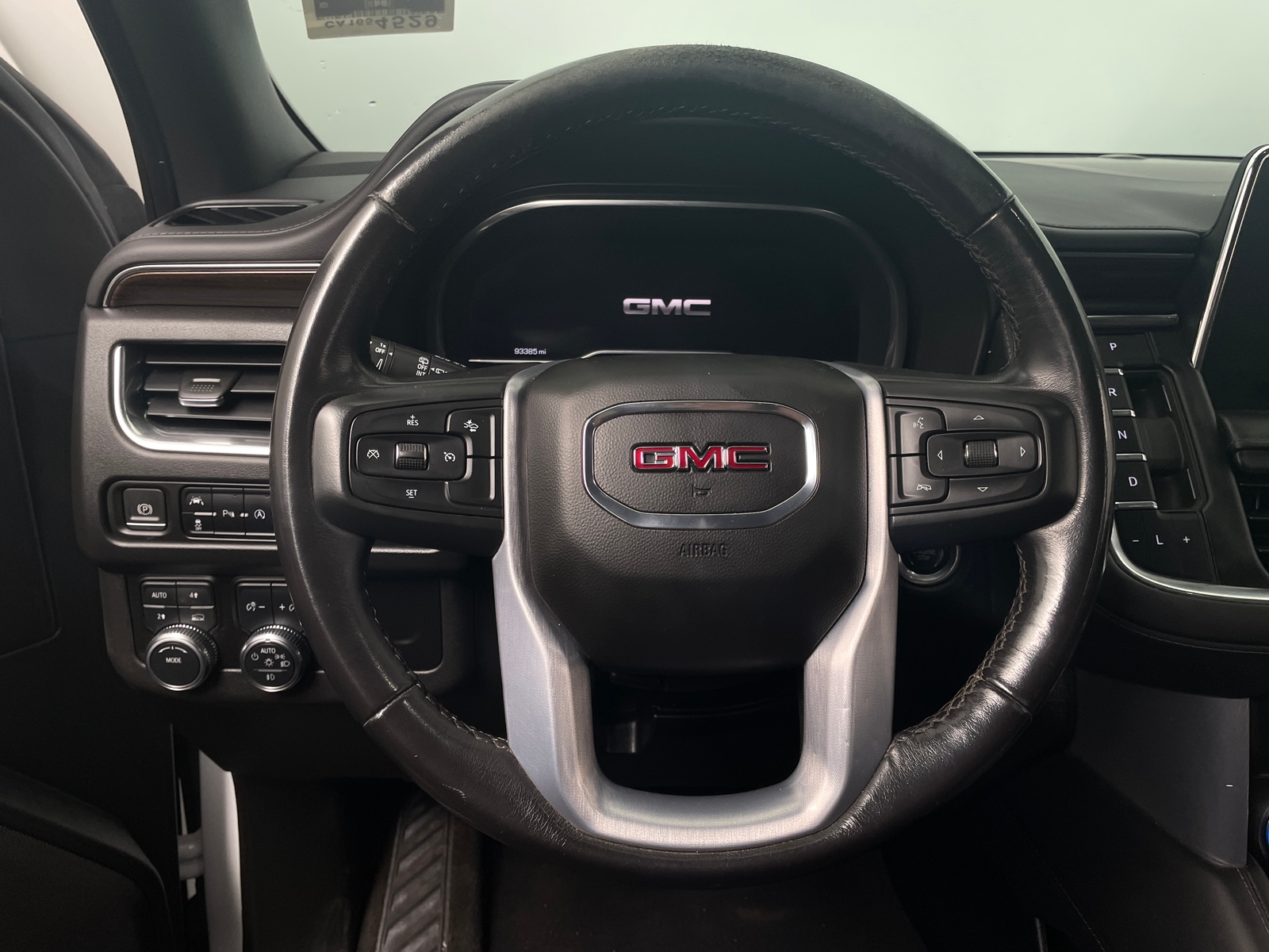 Thumbnail: 2022 GMC Yukon - 5