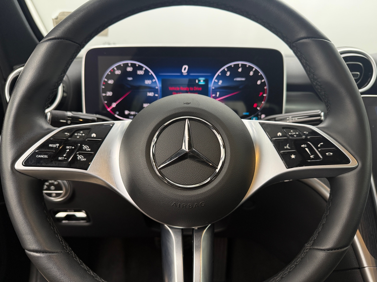 Thumbnail: 2025 Mercedes-Benz C-Class - 4