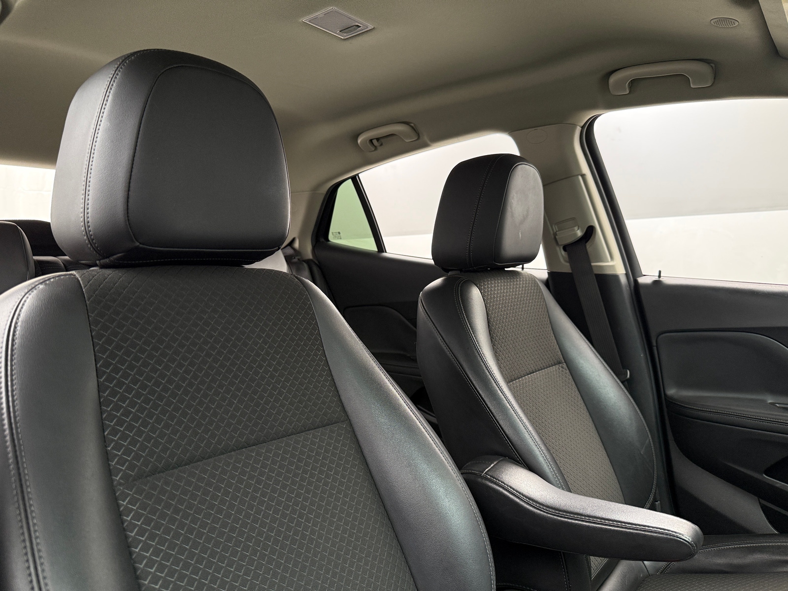 Thumbnail: 2018 Buick Encore - 2