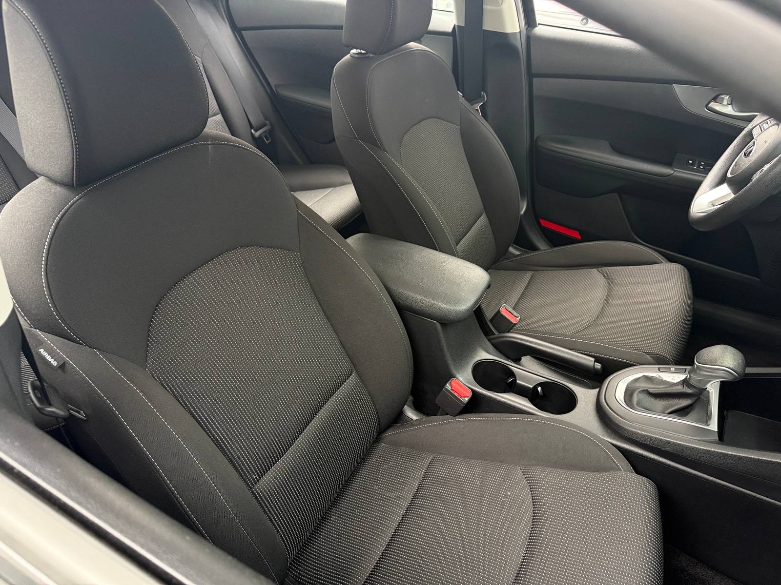 Thumbnail: 2020 Kia Forte - 2