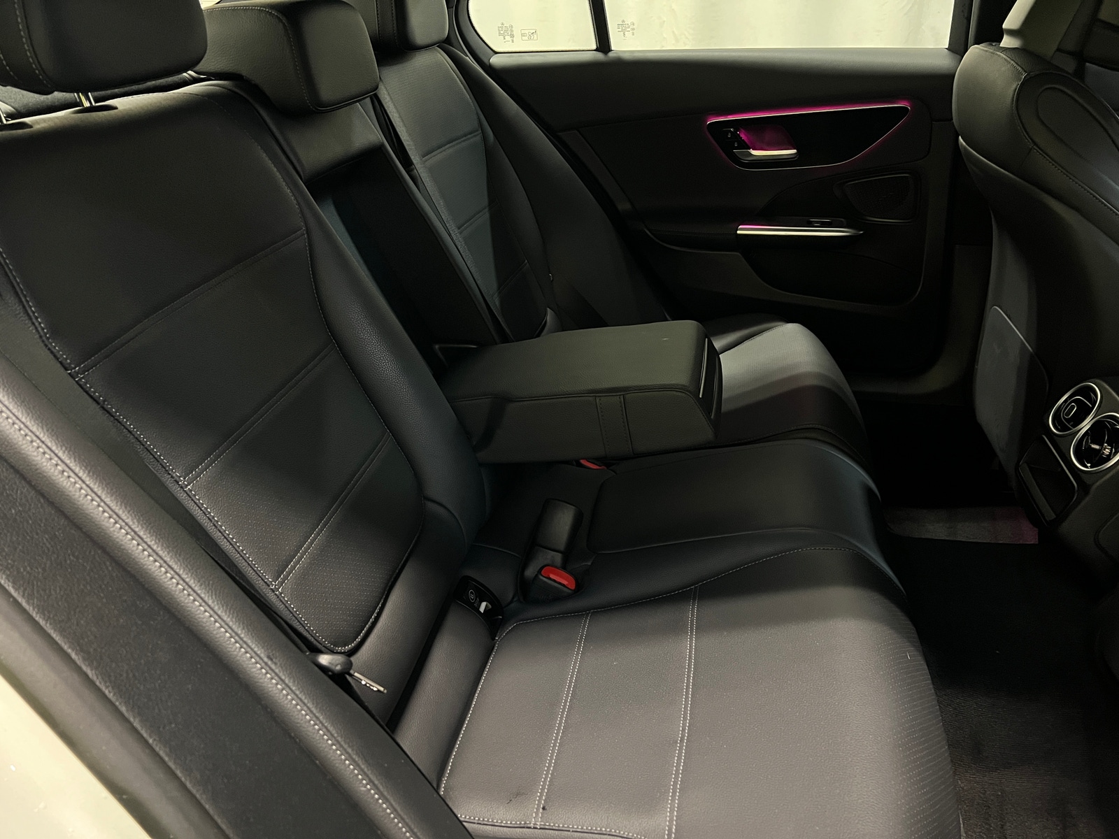 Thumbnail: 2024 Mercedes-Benz C-Class - 5