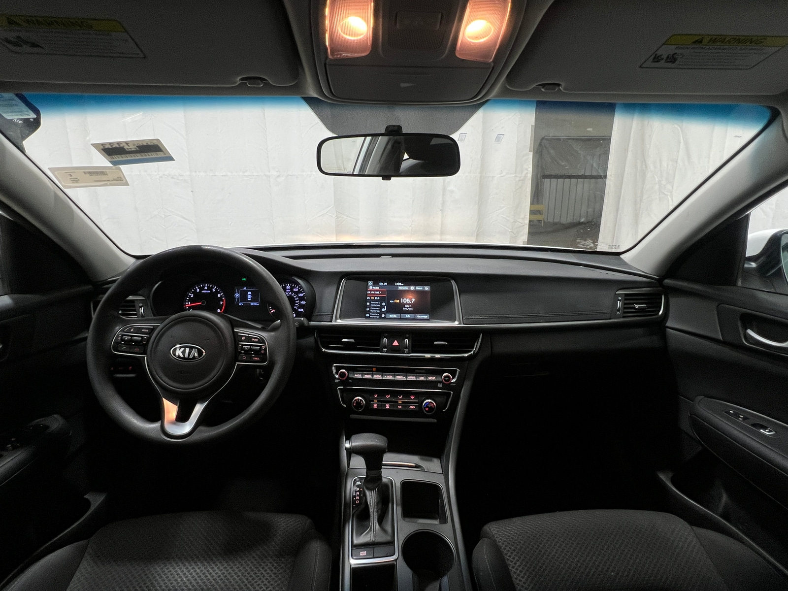 Thumbnail: 2018 Kia Optima - 3