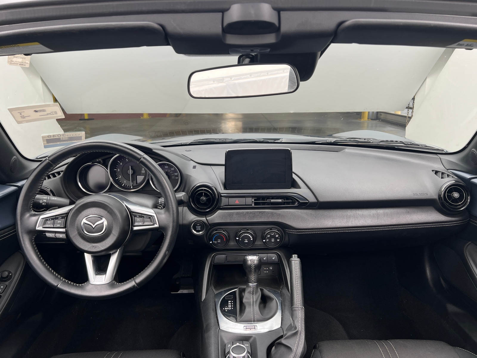 Thumbnail: 2021 Mazda MX-5 Miata - 3