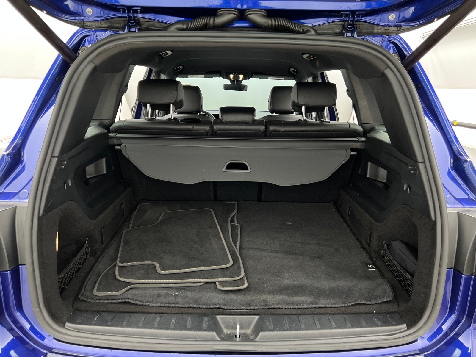 Thumbnail: 2021 Mercedes-Benz GLB - 6