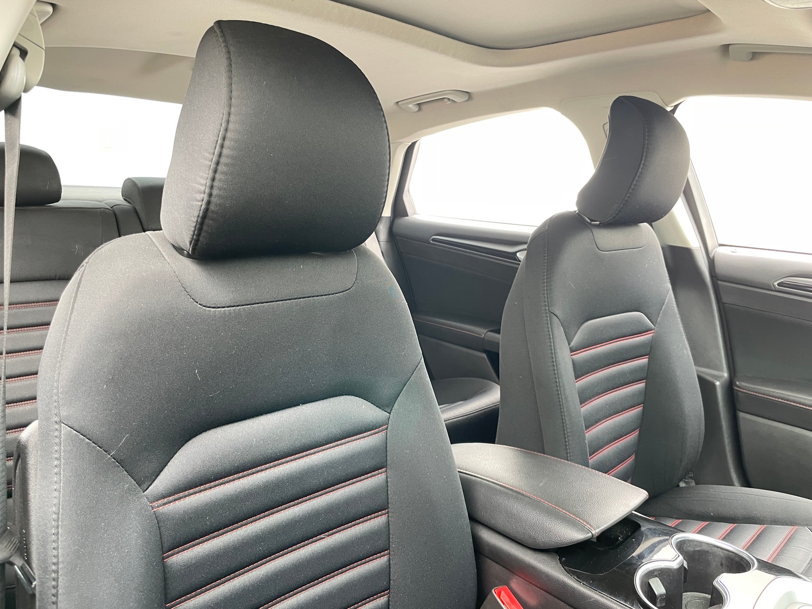 Thumbnail: 2016 Ford Fusion - 2