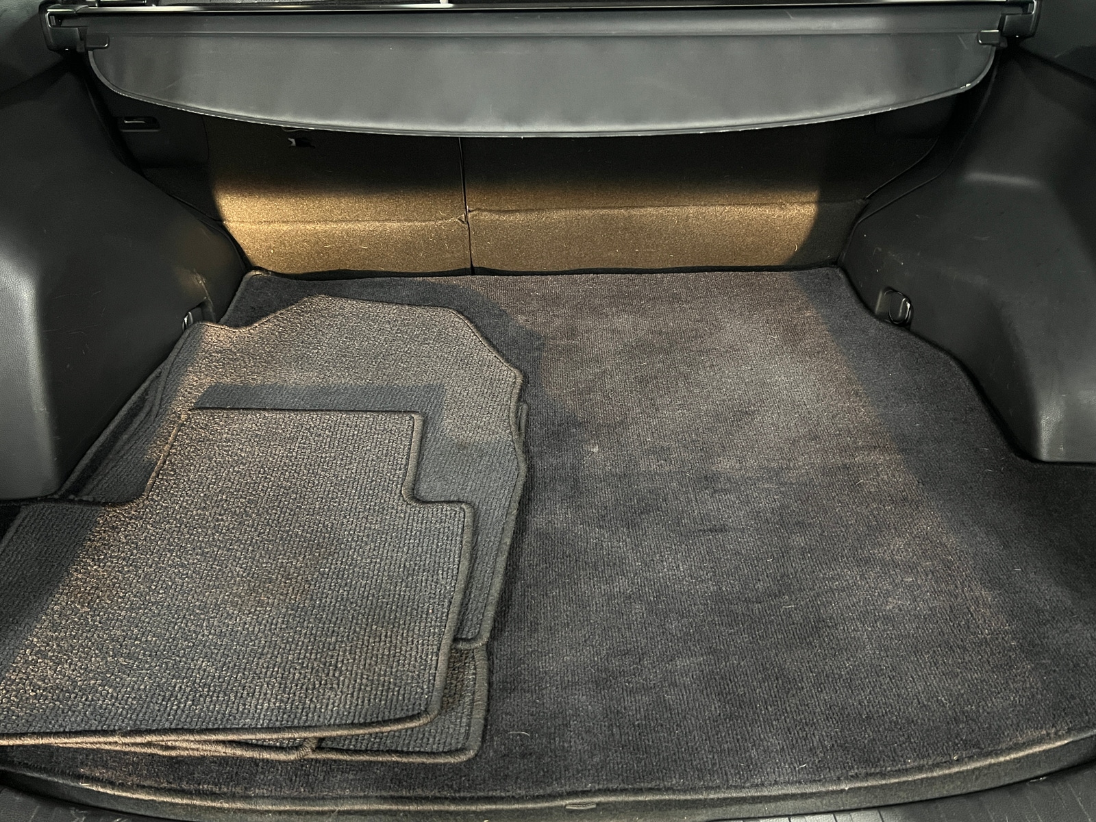 Thumbnail: 2021 Toyota RAV4 - 7