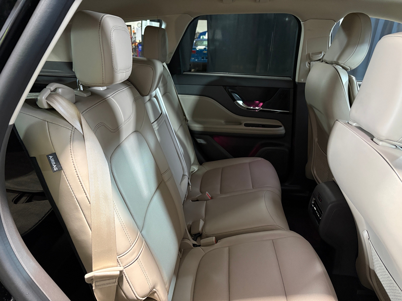 Thumbnail: 2022 Lincoln Corsair - 5