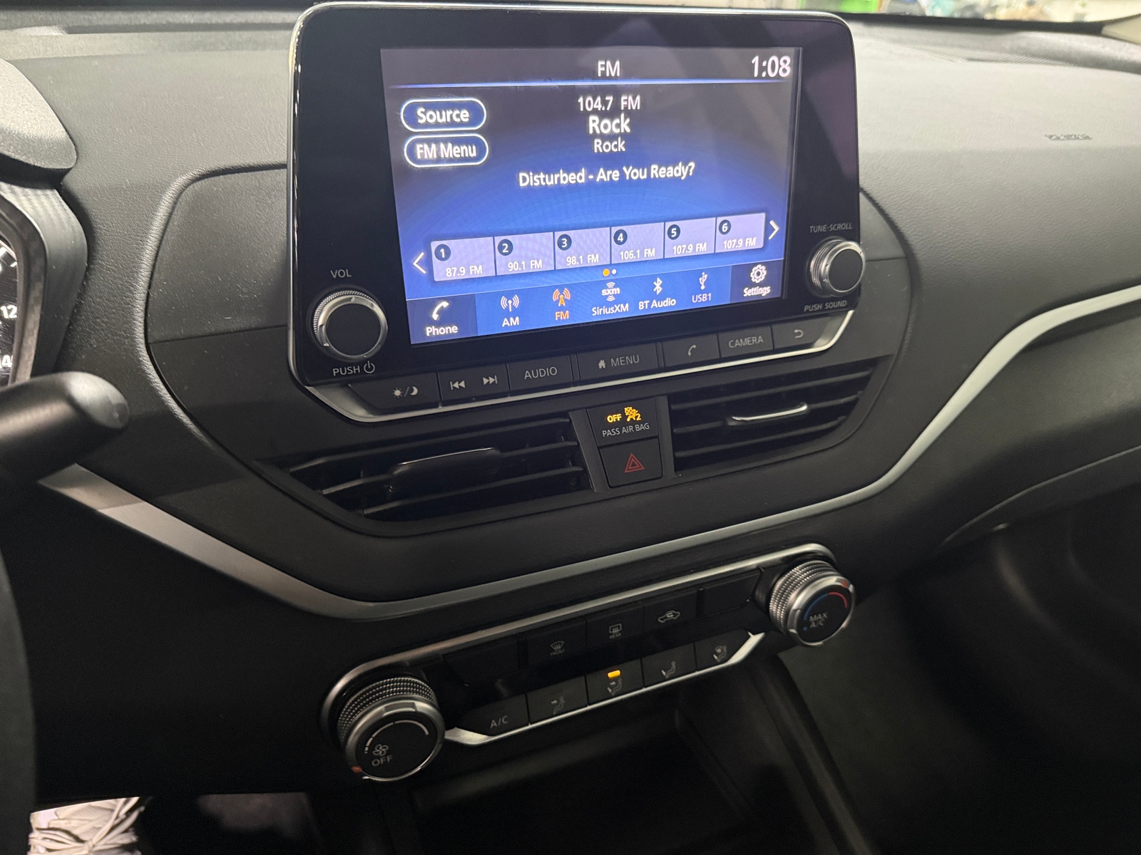 Thumbnail: 2022 Nissan Altima - 4