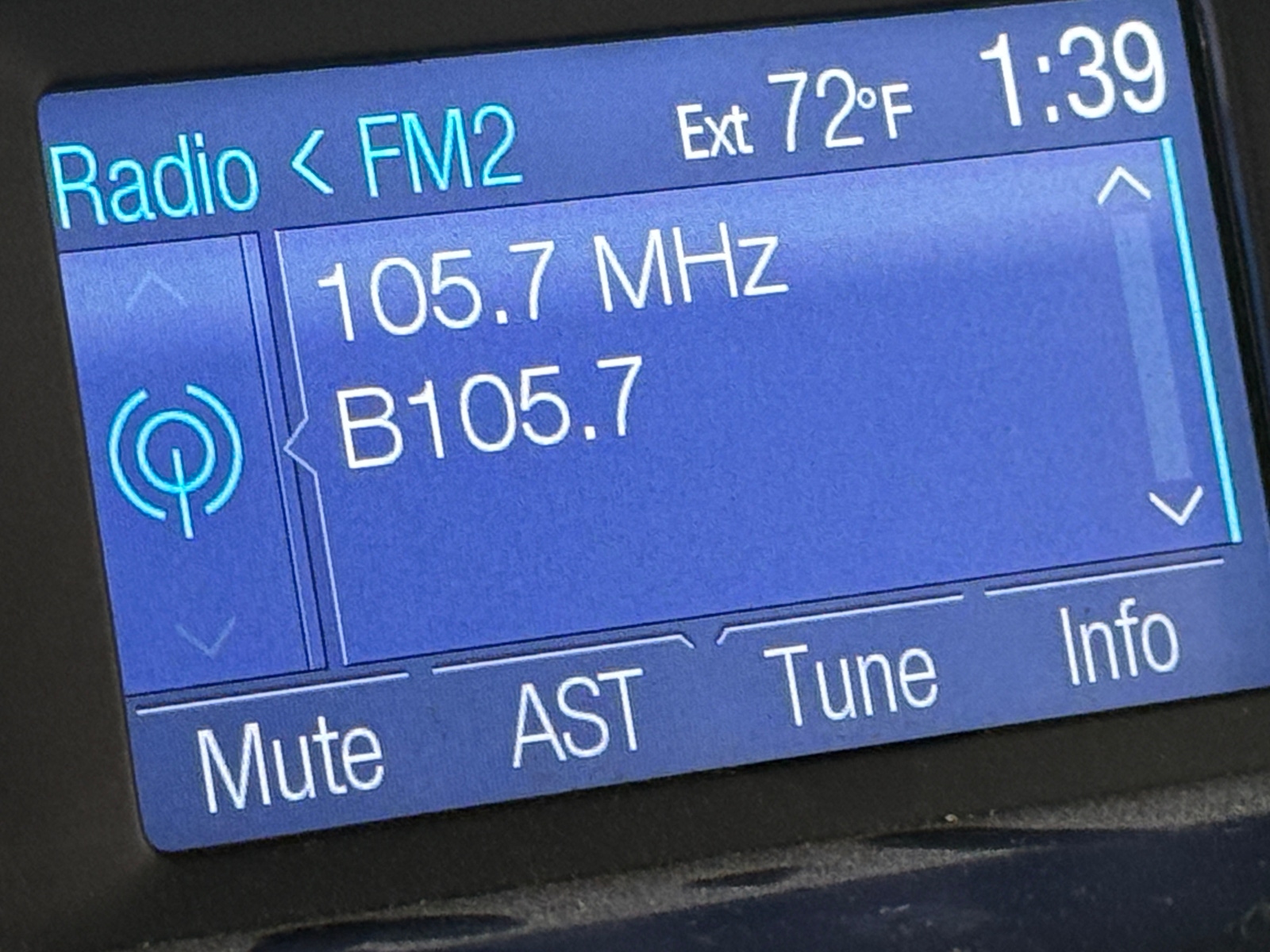 Thumbnail: 2012 Ford Focus - 4