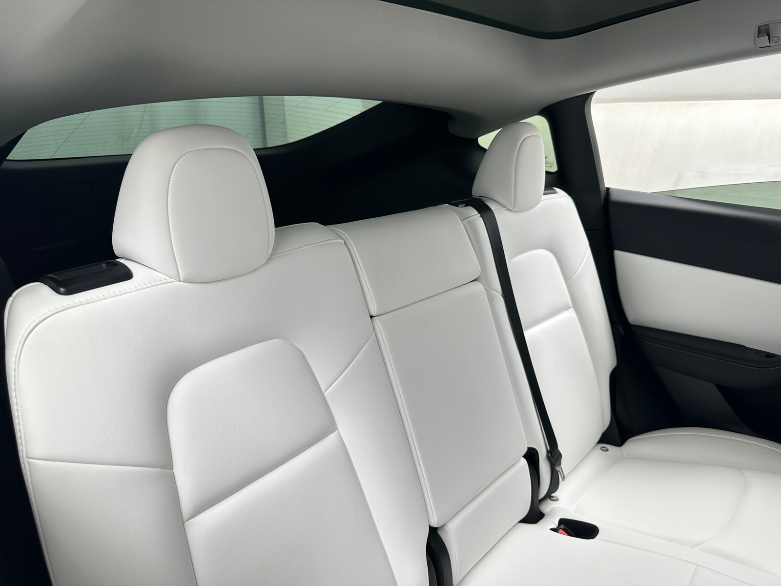 Thumbnail: 2022 Tesla Model Y - 5