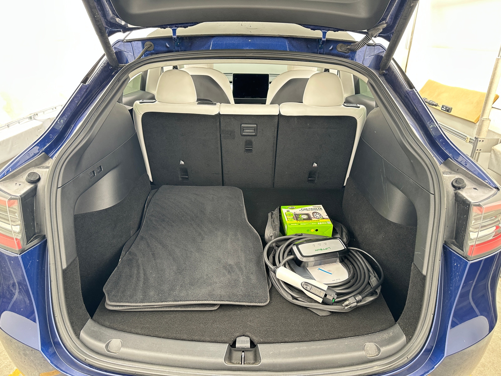 Thumbnail: 2022 Tesla Model Y - 6