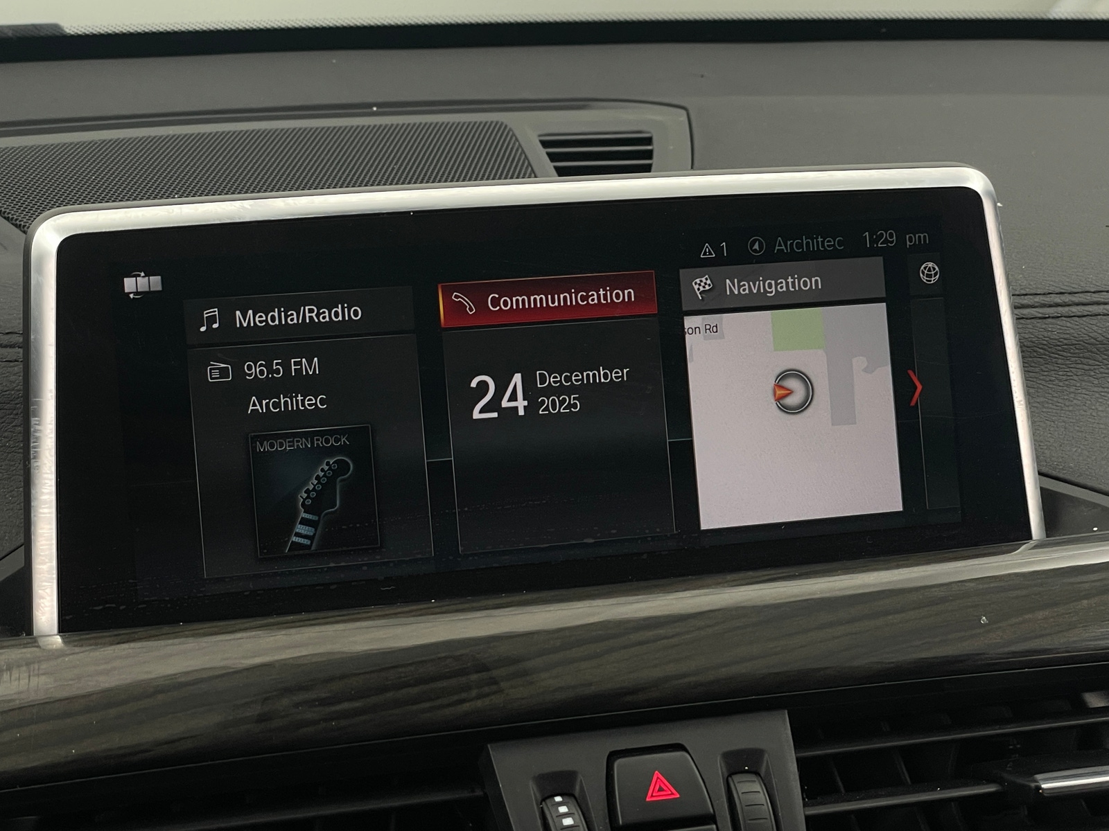 Thumbnail: 2020 BMW X1 - 3