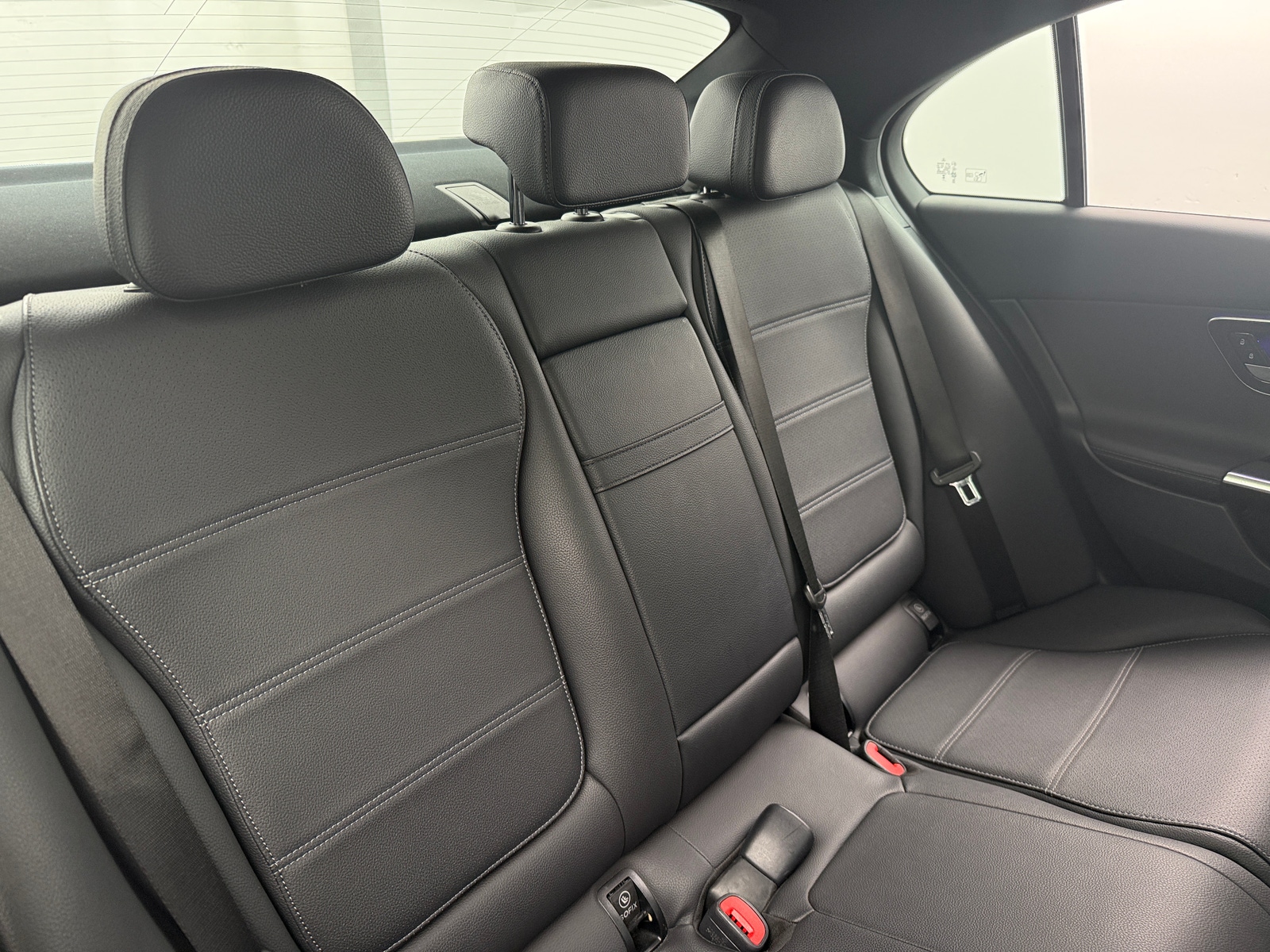 Thumbnail: 2024 Mercedes-Benz C-Class - 5