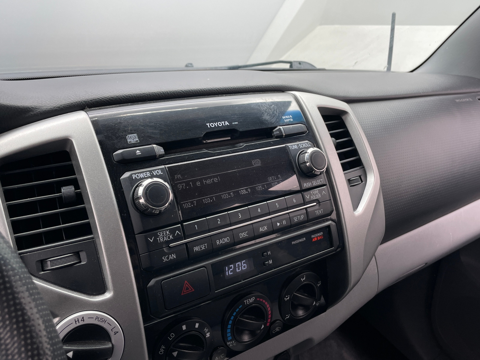 Thumbnail: 2012 Toyota Tacoma - 4