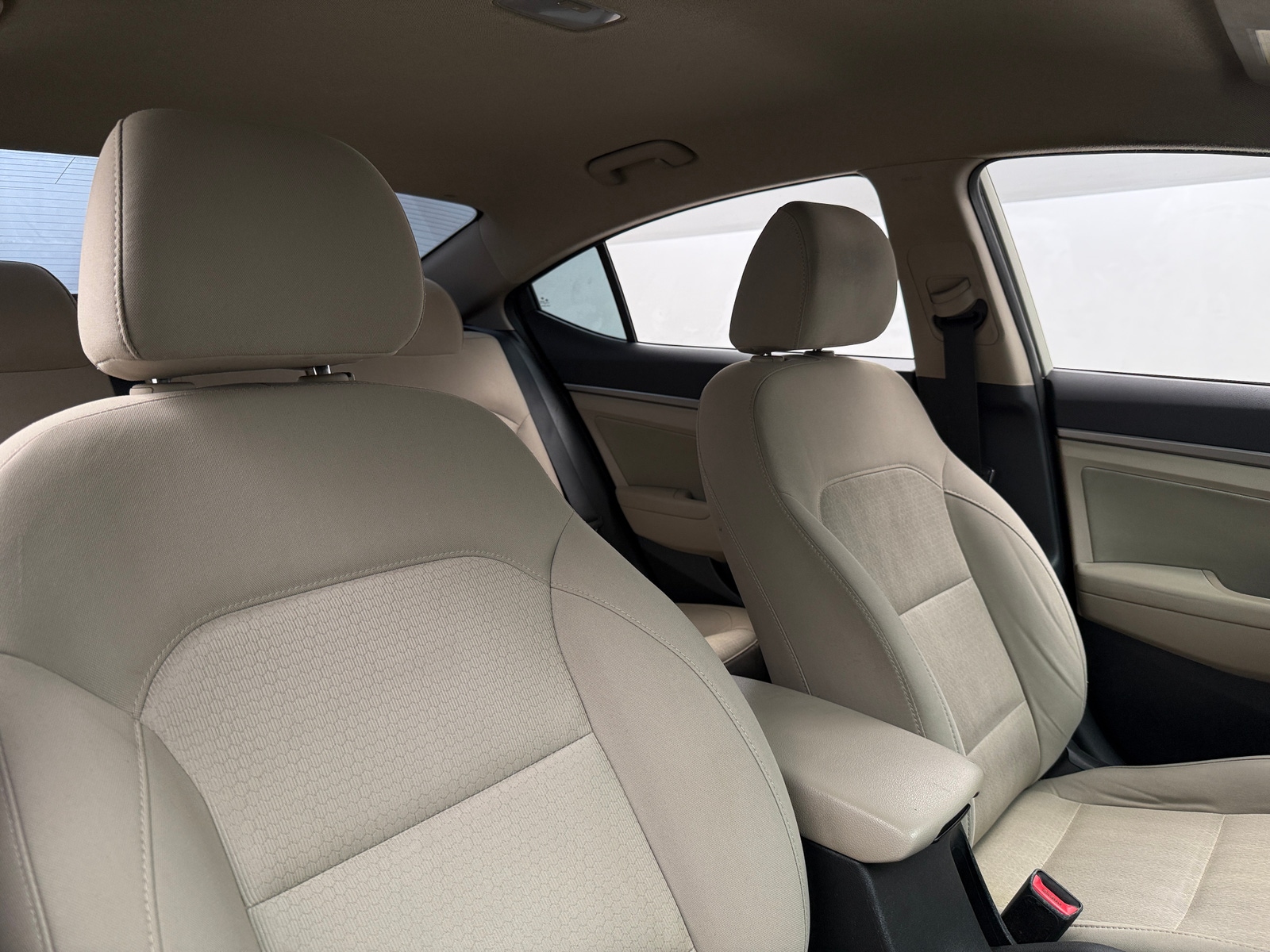 Thumbnail: 2017 Hyundai Elantra - 2