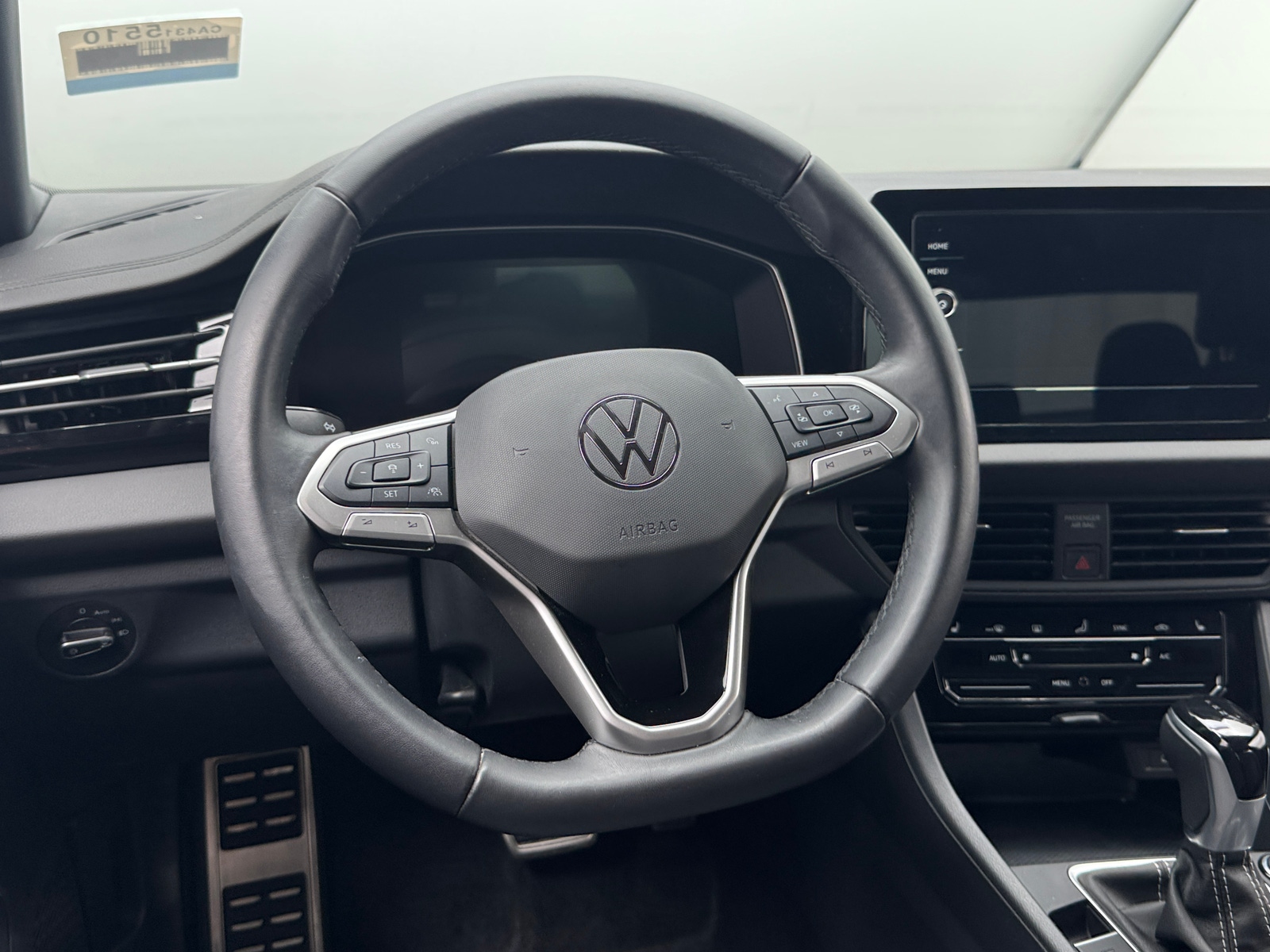 Thumbnail: 2025 Volkswagen Jetta - 5