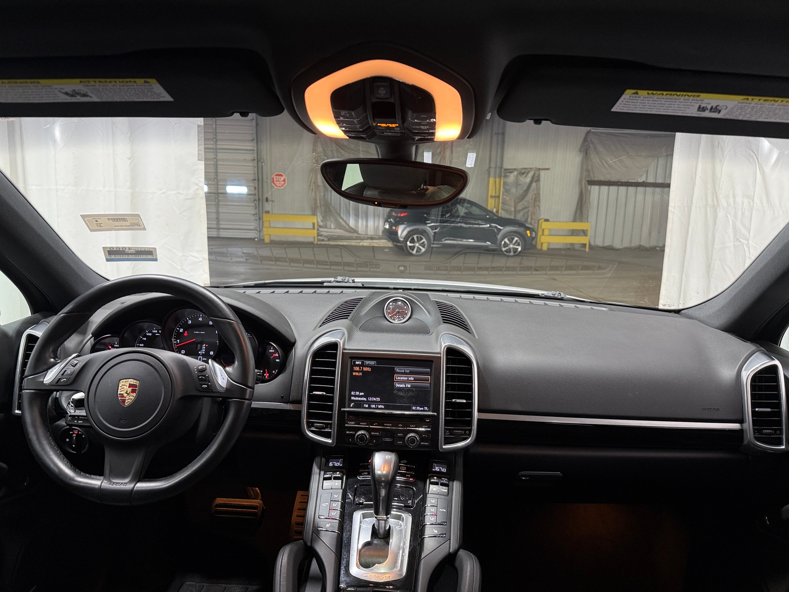 Thumbnail: 2014 Porsche Cayenne - 2