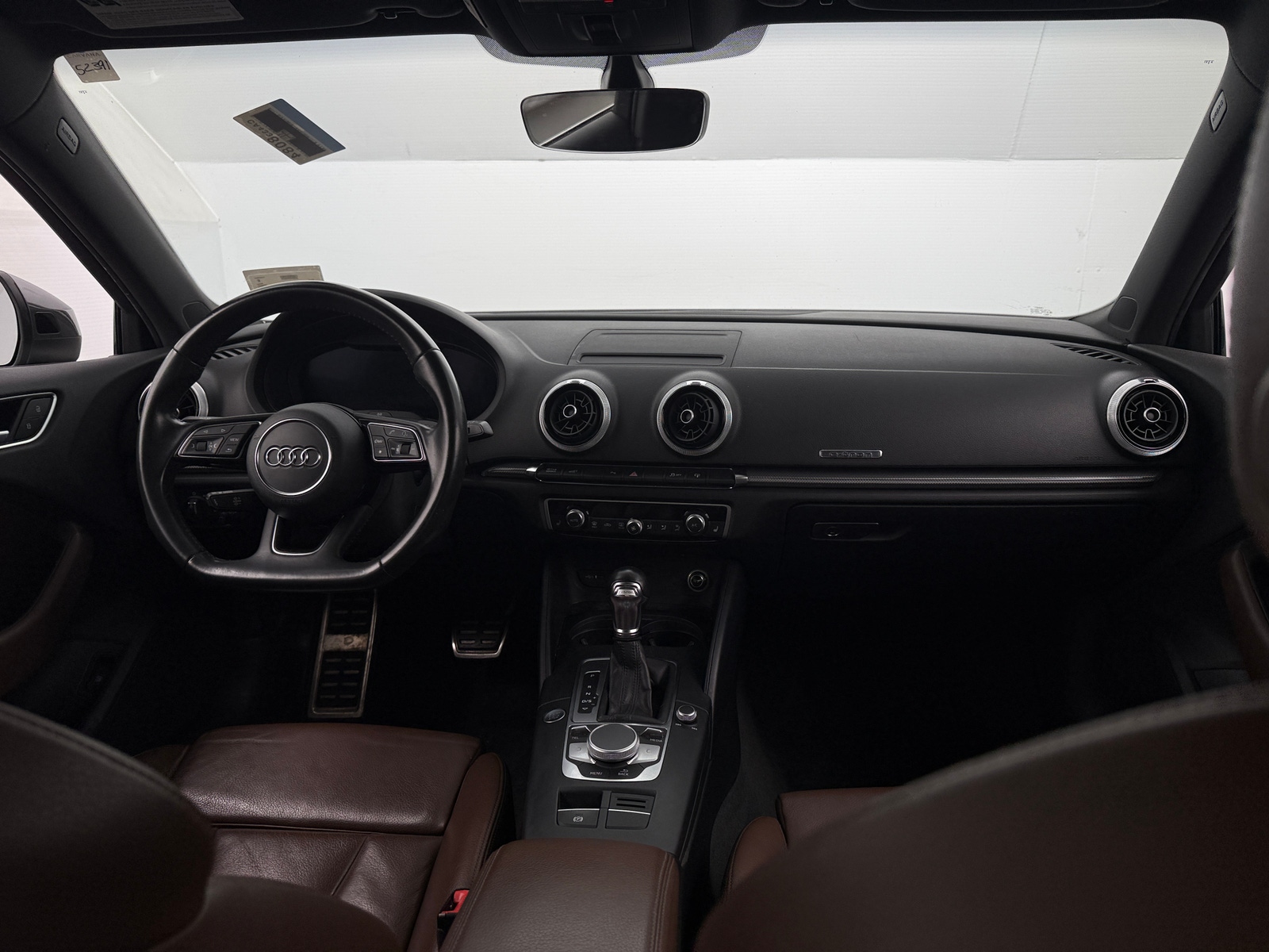 Thumbnail: 2017 Audi A3 e-tron - 2