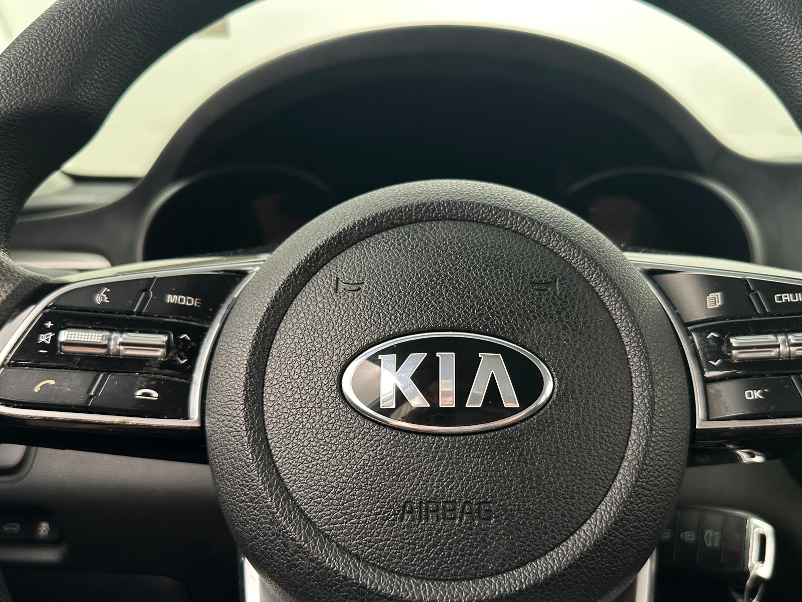 Thumbnail: 2020 Kia Optima - 5