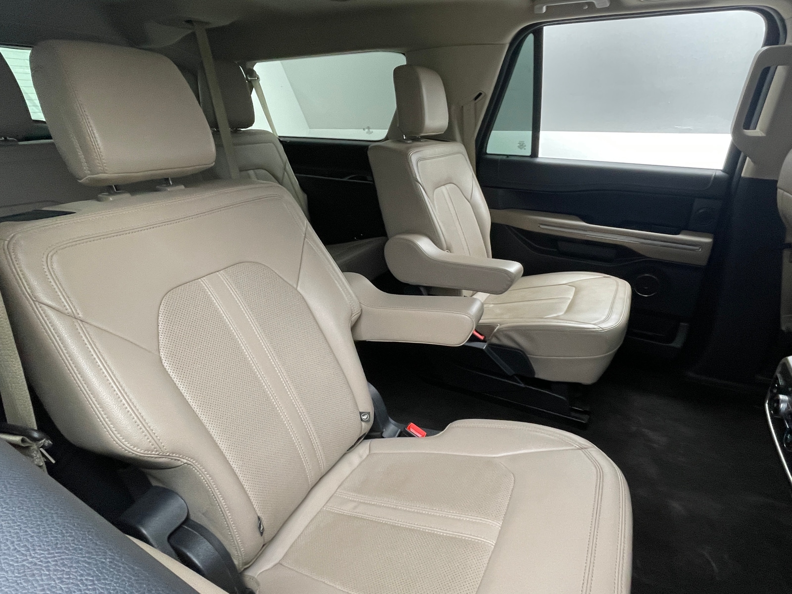 Thumbnail: 2023 Ford Expedition MAX - 5