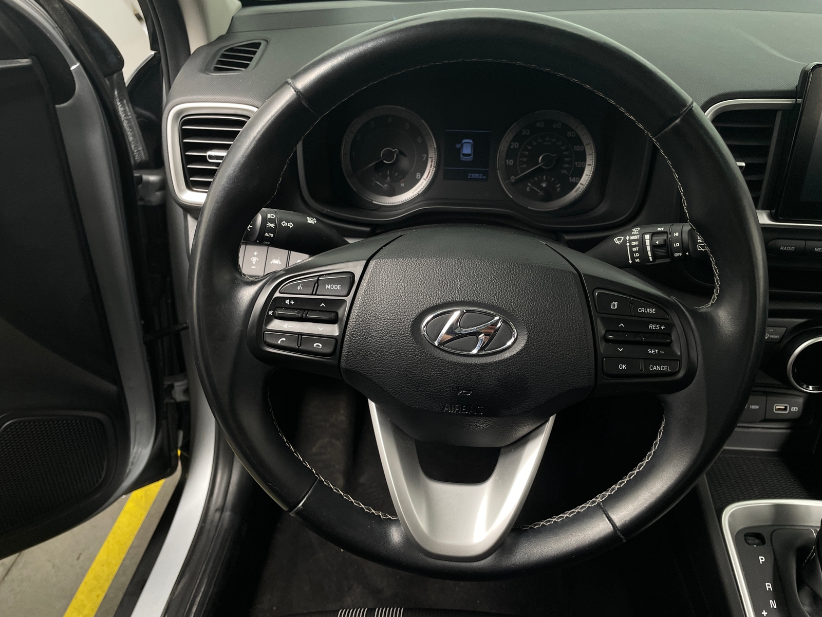 Thumbnail: 2022 Hyundai Venue - 5