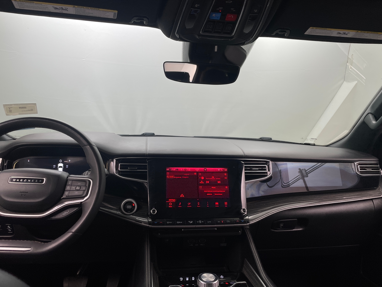 Thumbnail: 2022 Jeep Wagoneer - 2