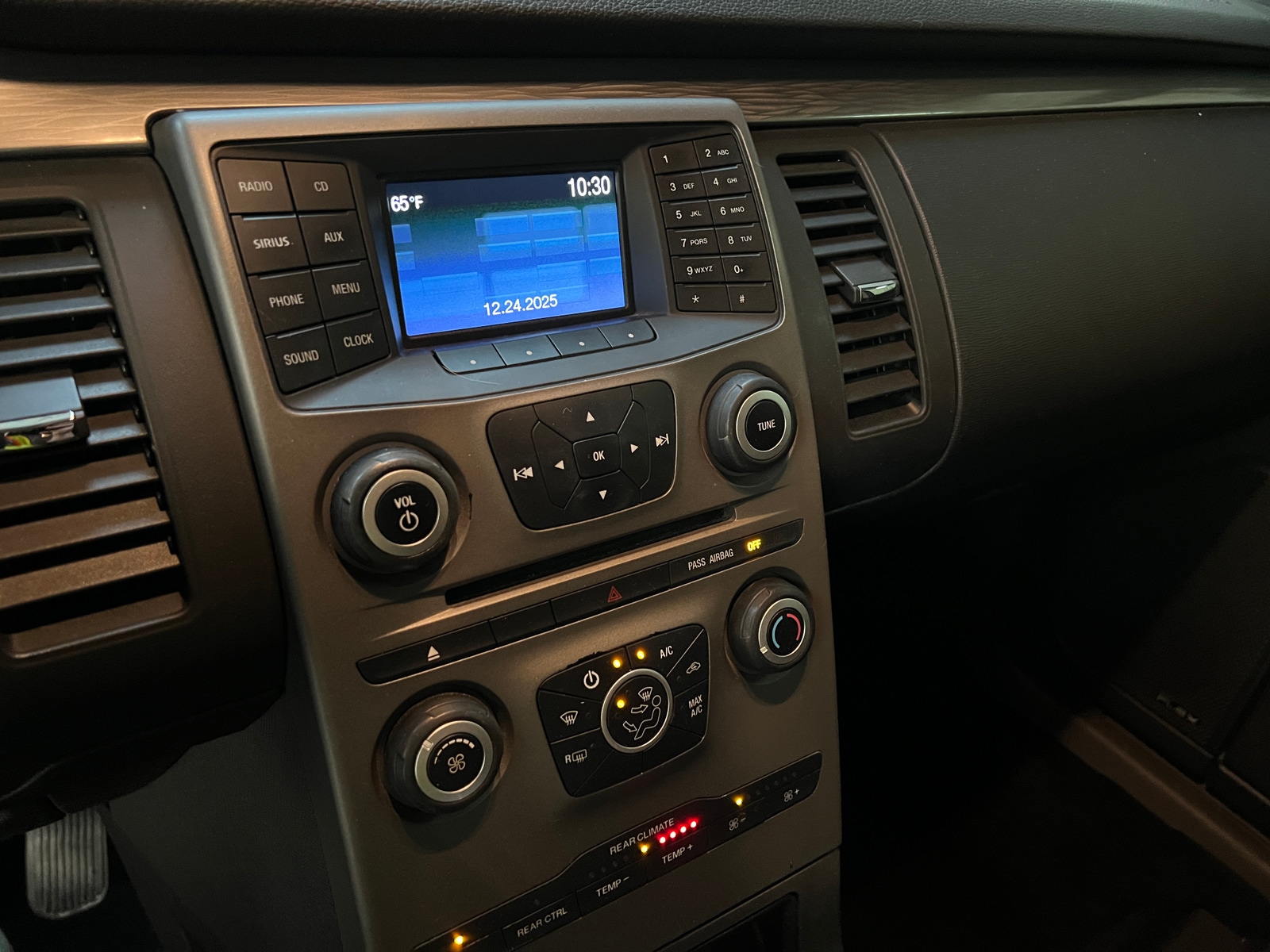 Thumbnail: 2018 Ford Flex - 4