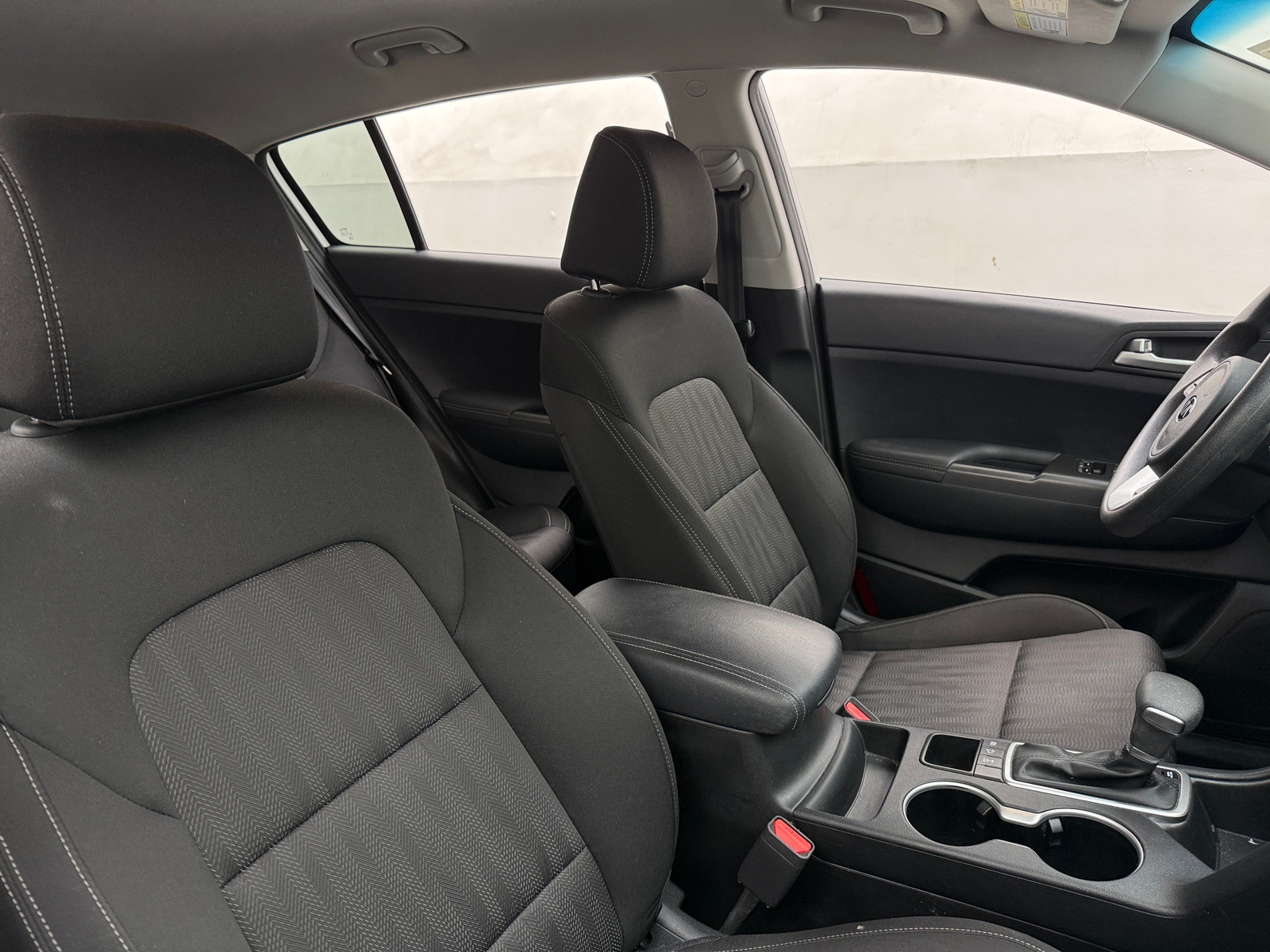 Thumbnail: 2022 Kia Sportage - 2