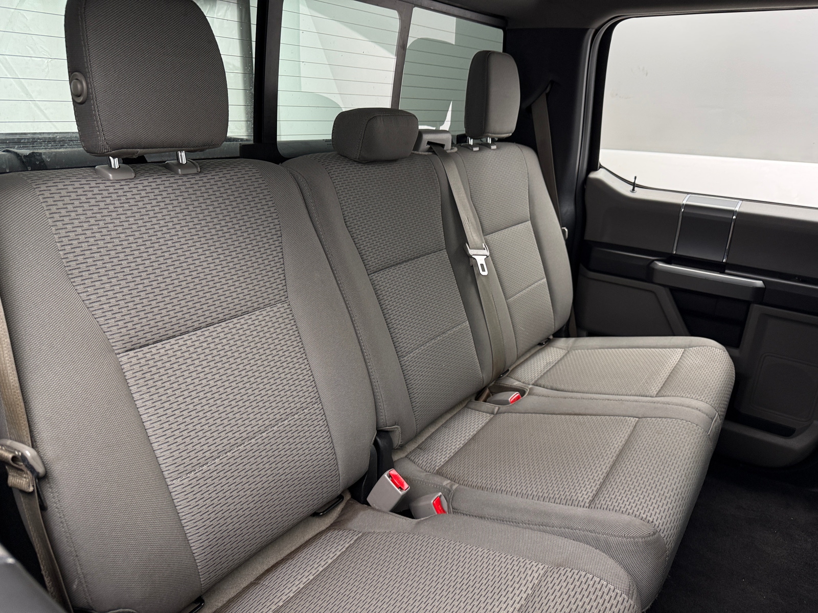 Thumbnail: 2016 Ford Econoline - 6