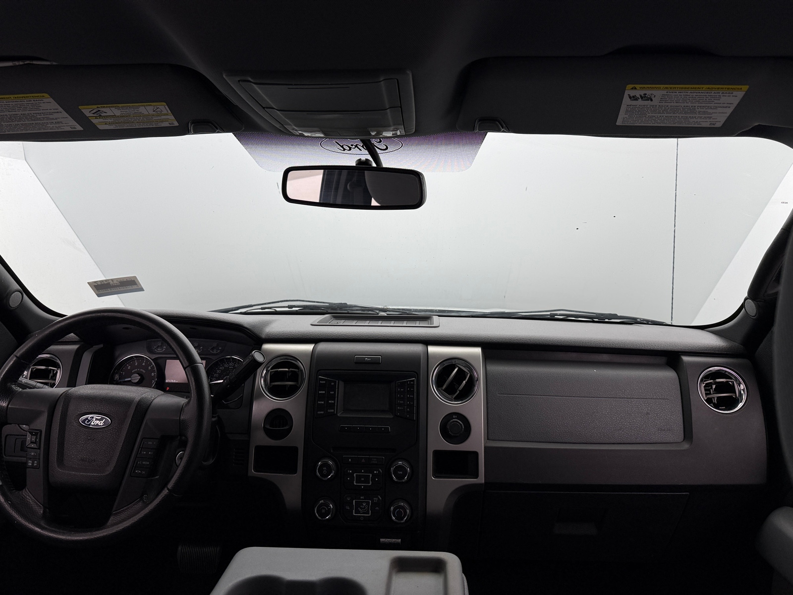 Thumbnail: 2013 Ford Econoline - 3