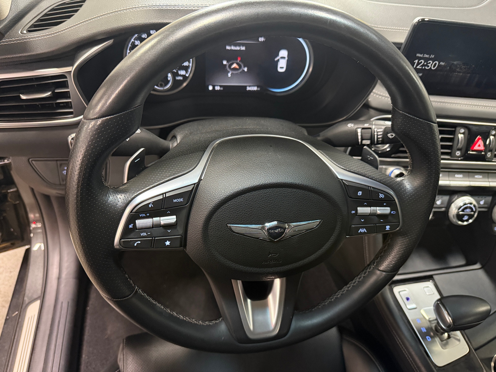 Thumbnail: 2023 Genesis G70 - 4