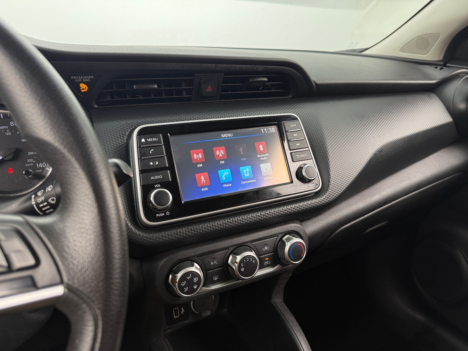 Thumbnail: 2021 Nissan Kicks - 4